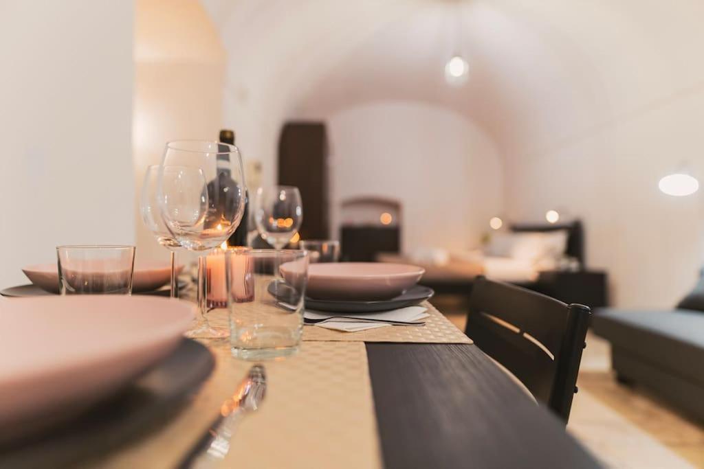 Trani -Suite ❉Marmor - Elegante Casa Storica ❉ Экстерьер фото